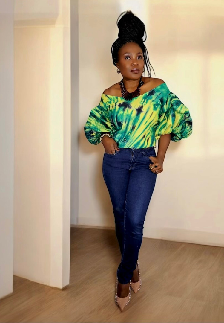 Batik con botones hacia abajo | Camisa